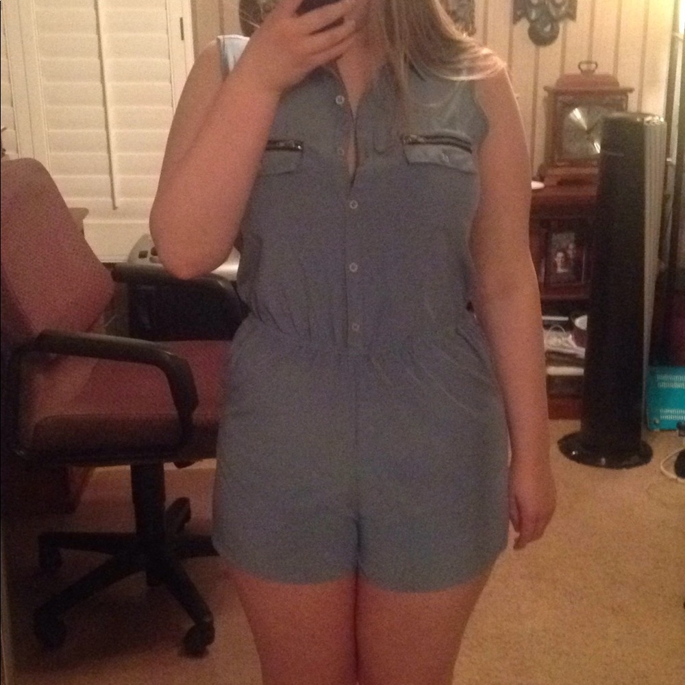 Romper - Picture 3 of 3